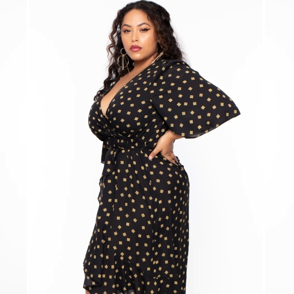 Curvy Sense Dress
